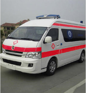 双江上汽大通救护车